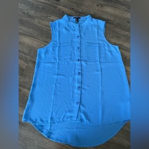 Women’s medium Forever 21 blue sleeveless button down
